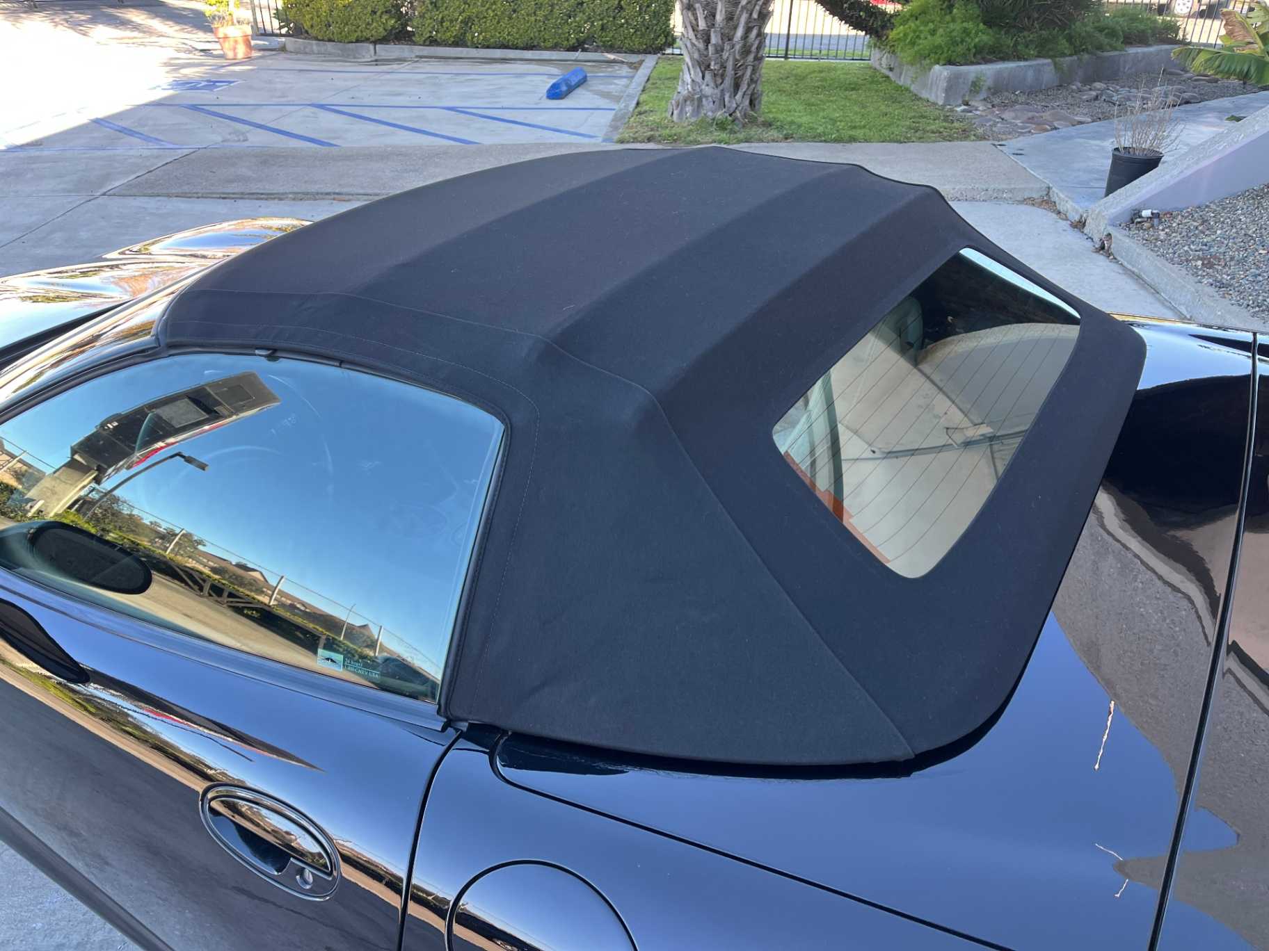 Chevrolet Corvette Image 18