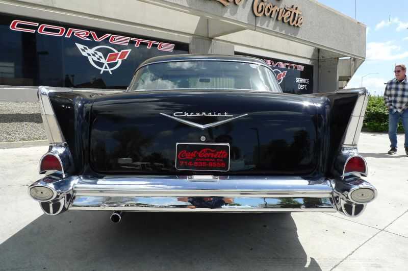 Chevrolet 210 Image 24