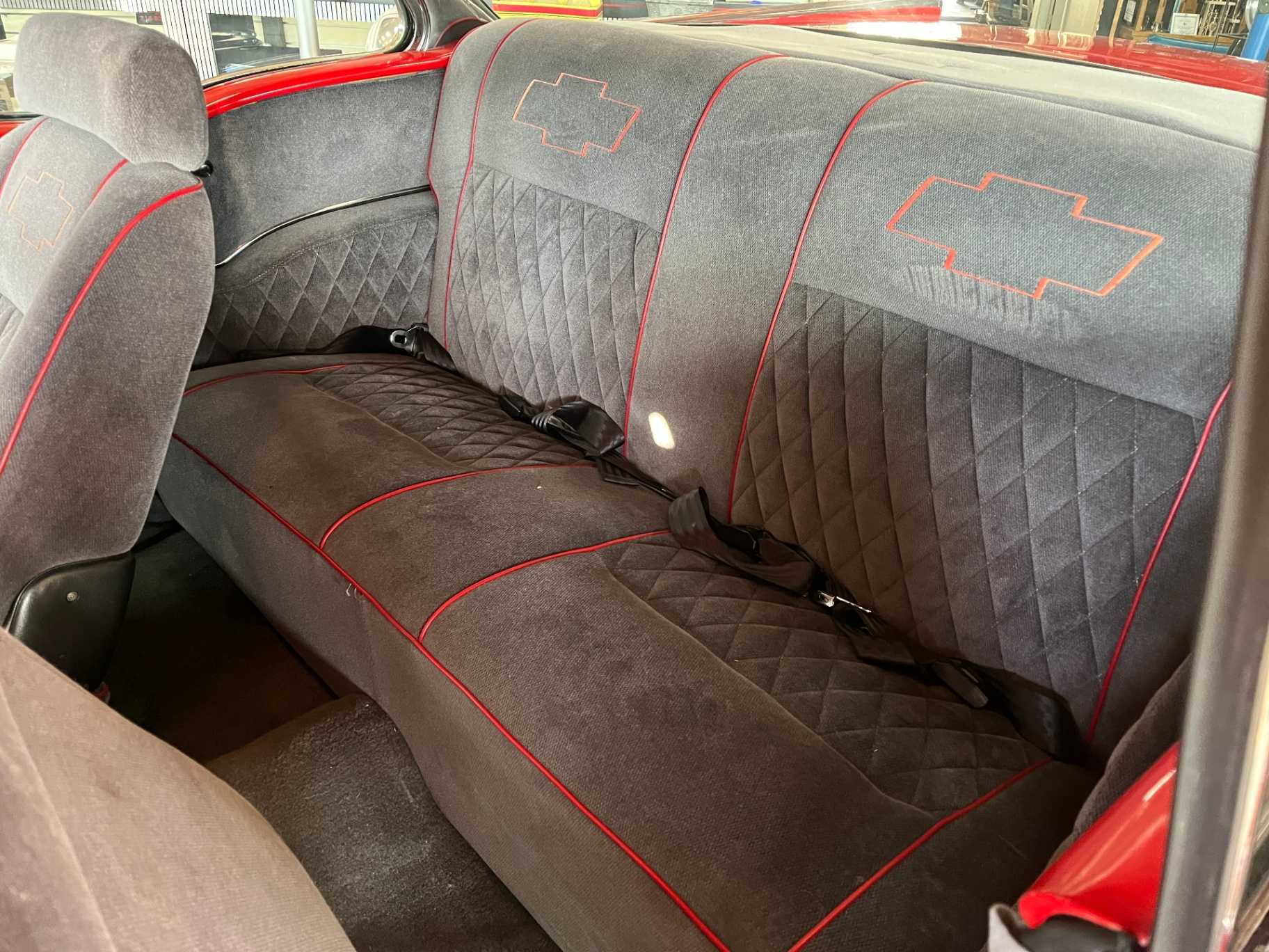 Chevrolet Bel Air Image 24