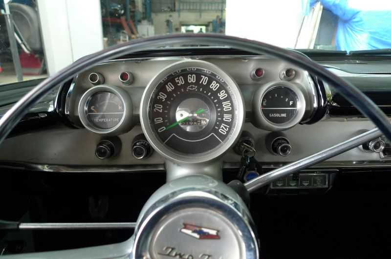 Chevrolet 210 Image 31