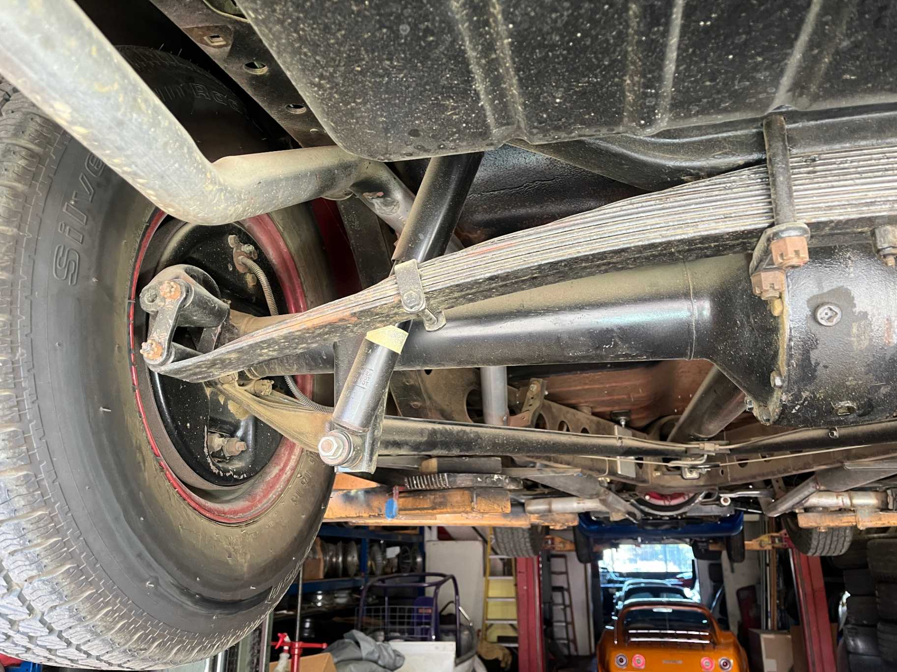 Ford Super Delux Image 54