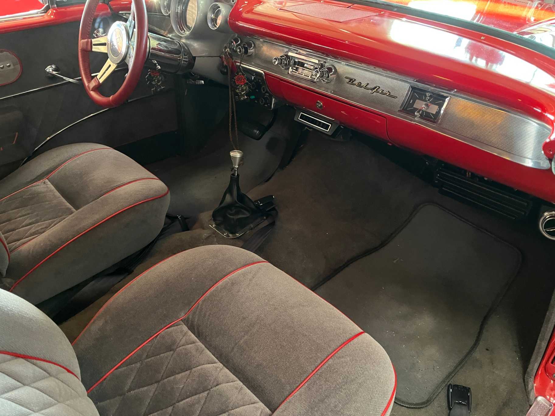 Chevrolet Bel Air Image 25