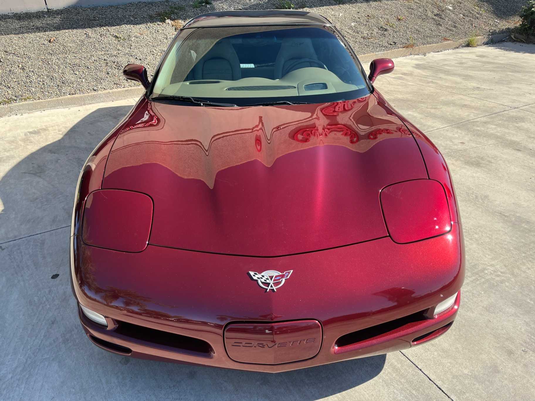 Chevrolet Corvette Image 9