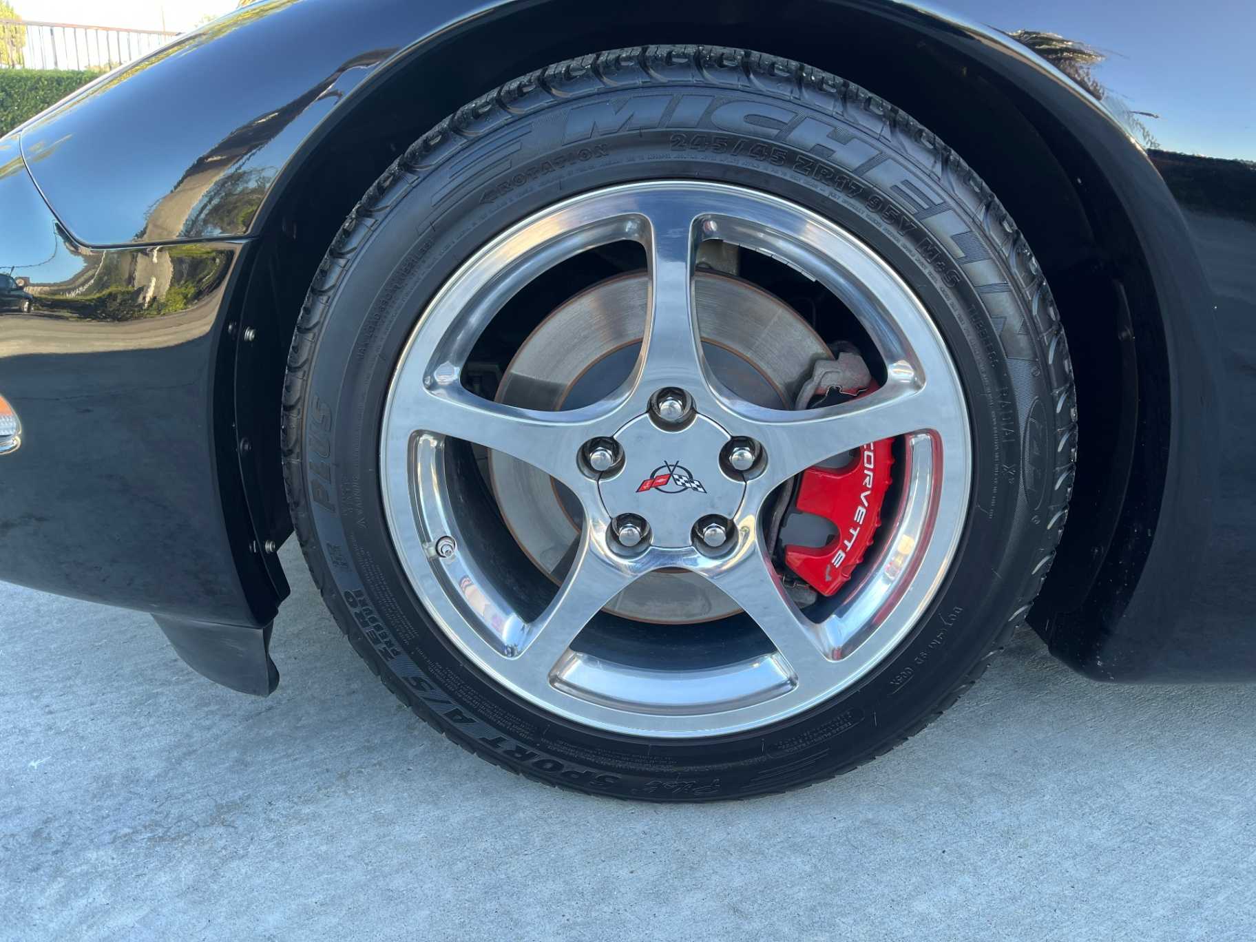 Chevrolet Corvette Image 32