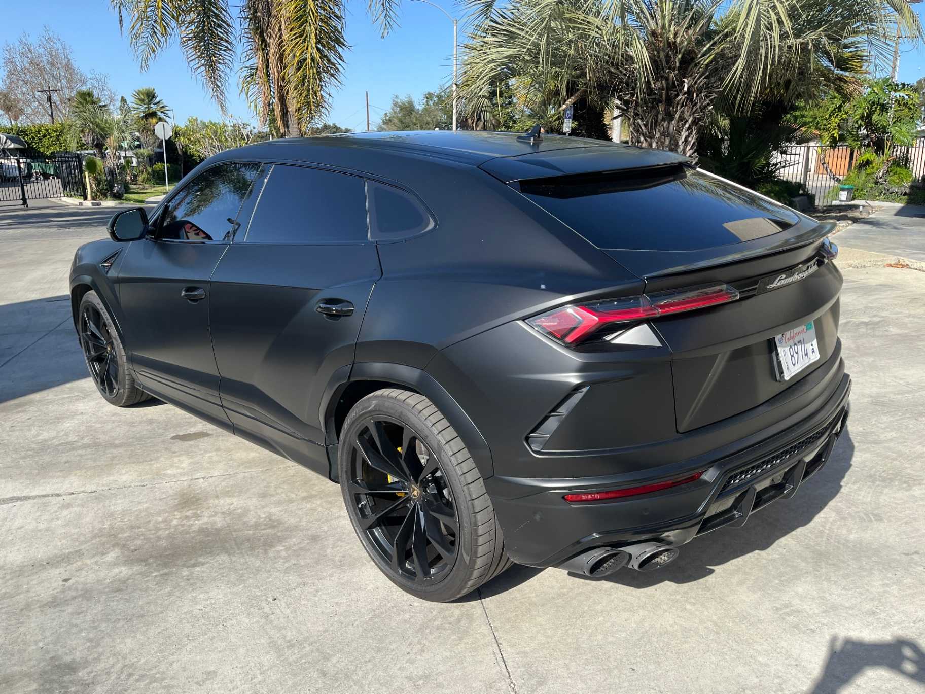 Lamborghini Urus Image 3