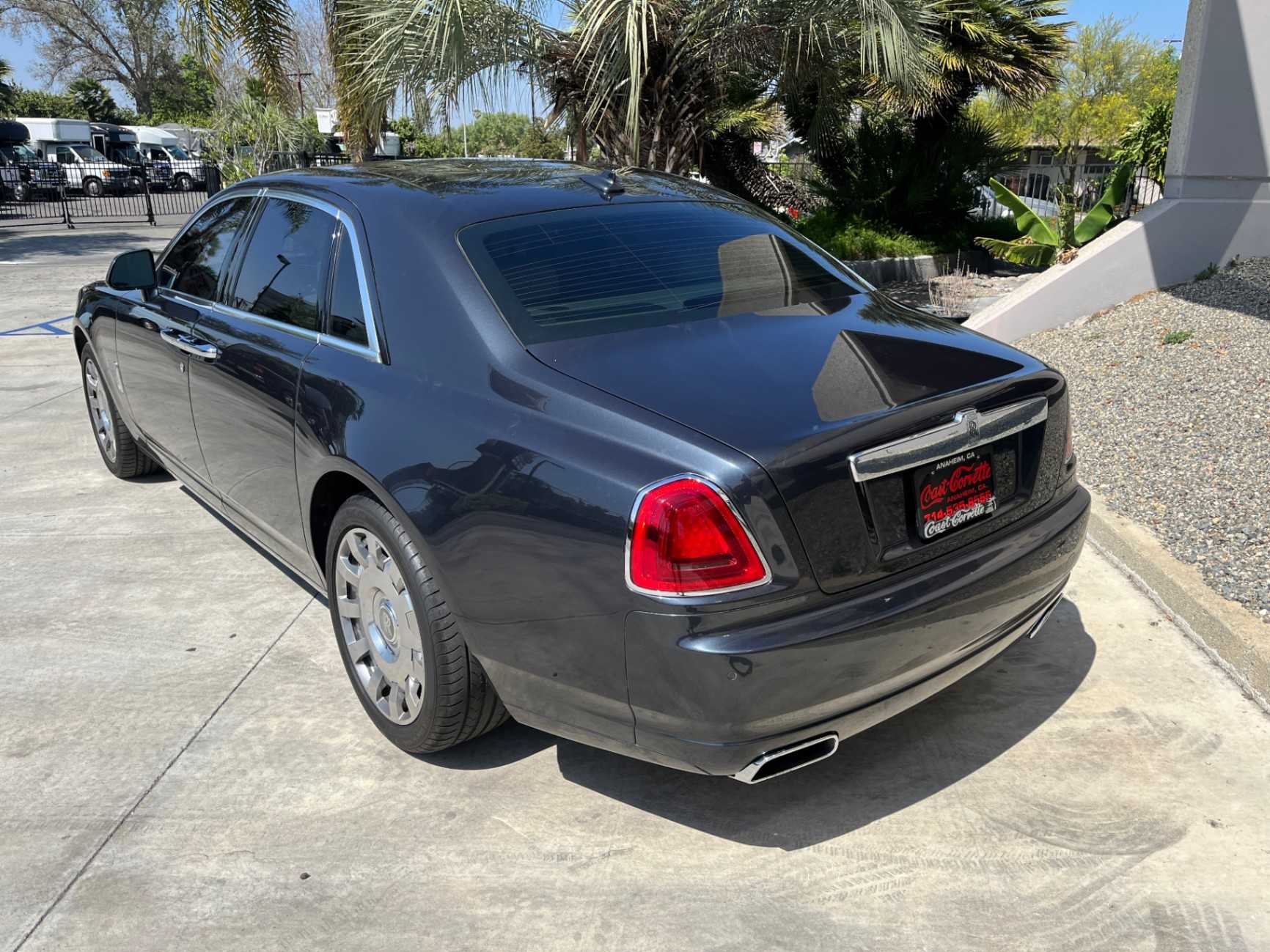 Rolls-Royce Ghost Image 16
