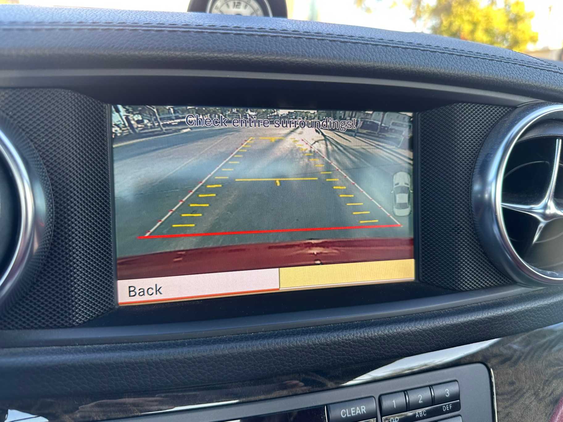 Mercedes-Benz SL-Class Image 33