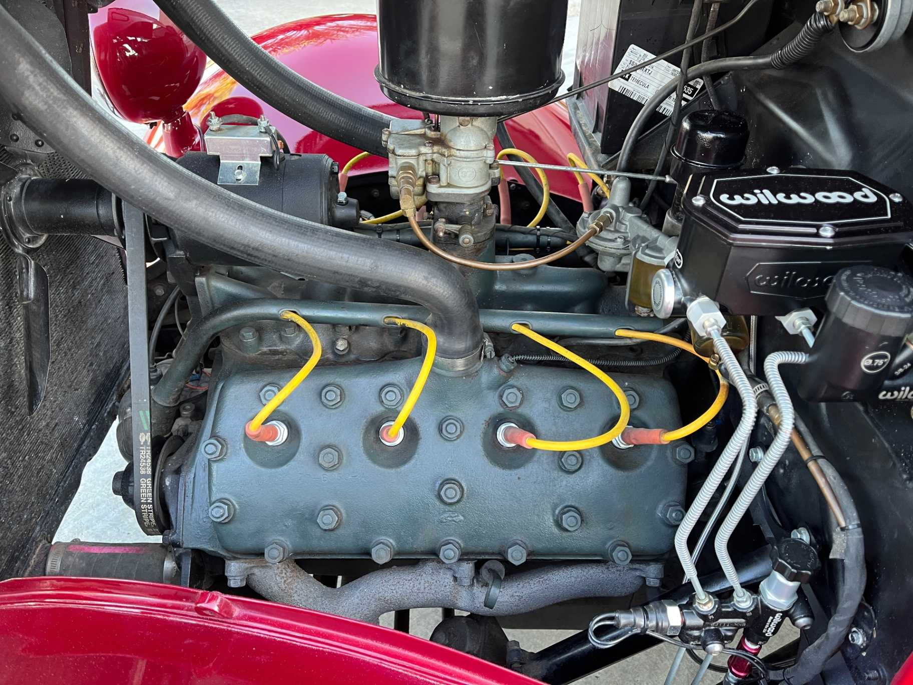 Ford pickup Image 28