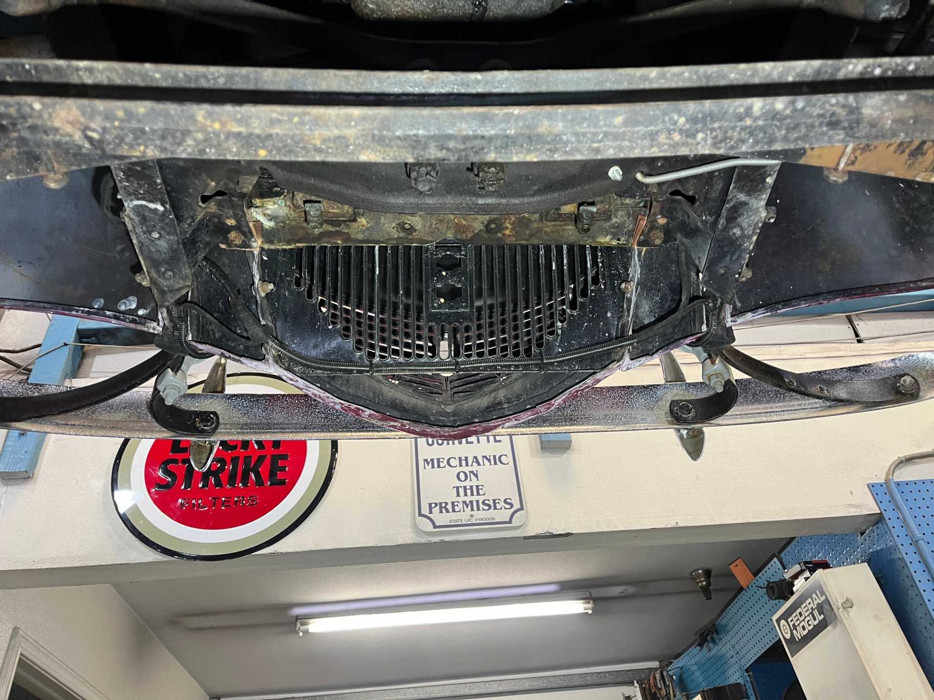 Ford pickup Image 52