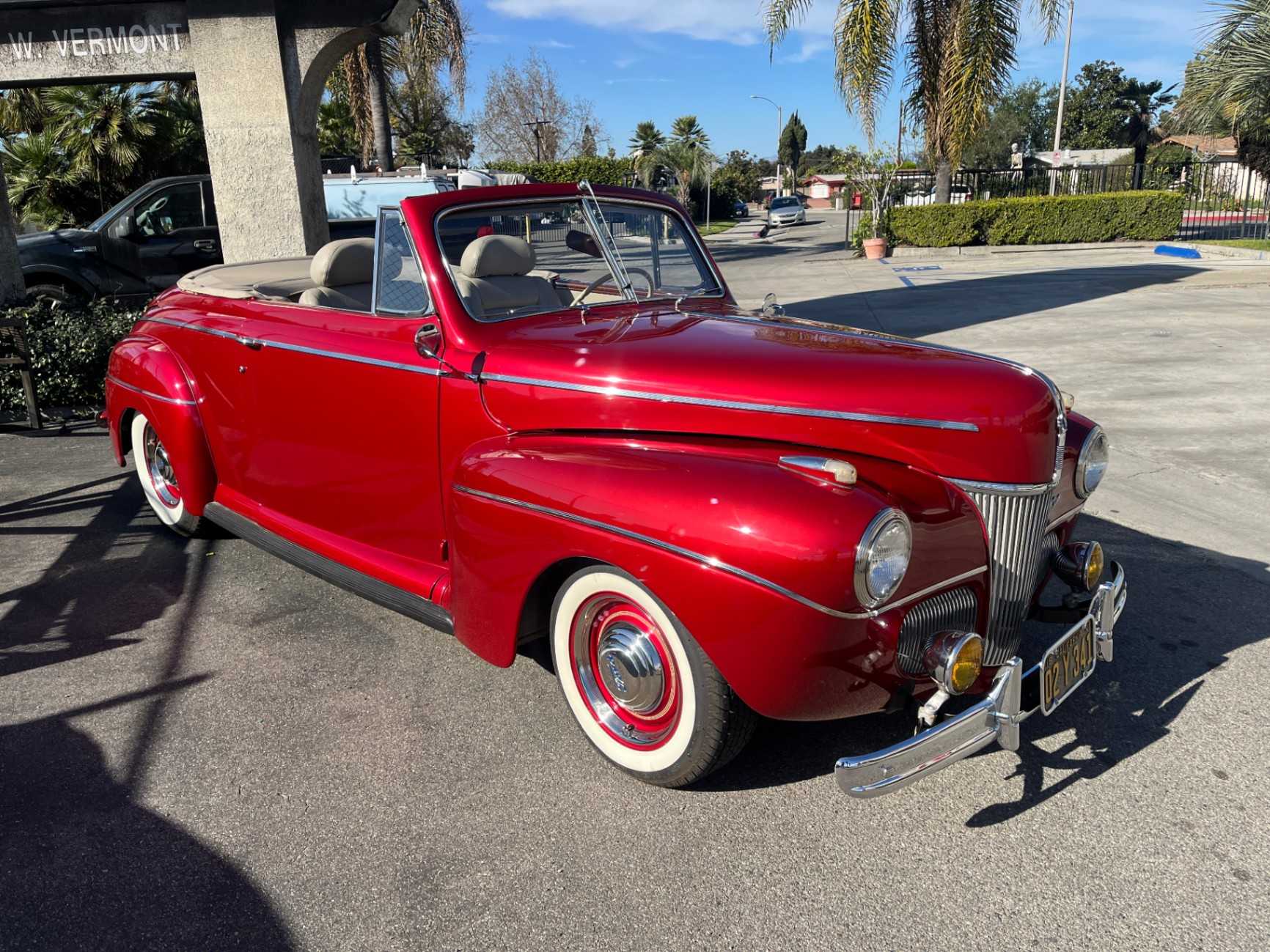 Ford Super Delux Image 21