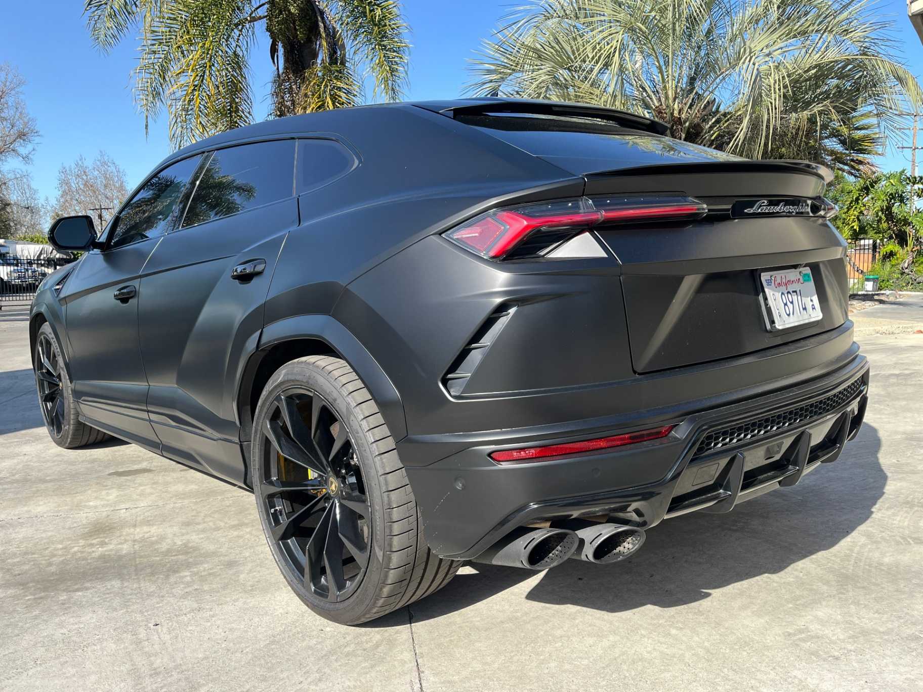 Lamborghini Urus Image 5