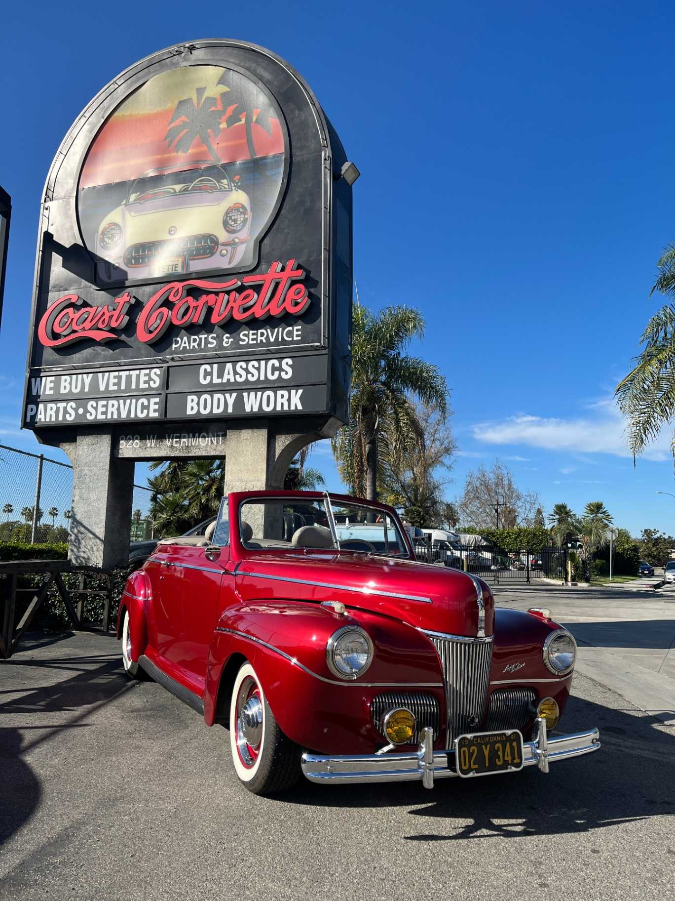 Ford Super Delux Image 13