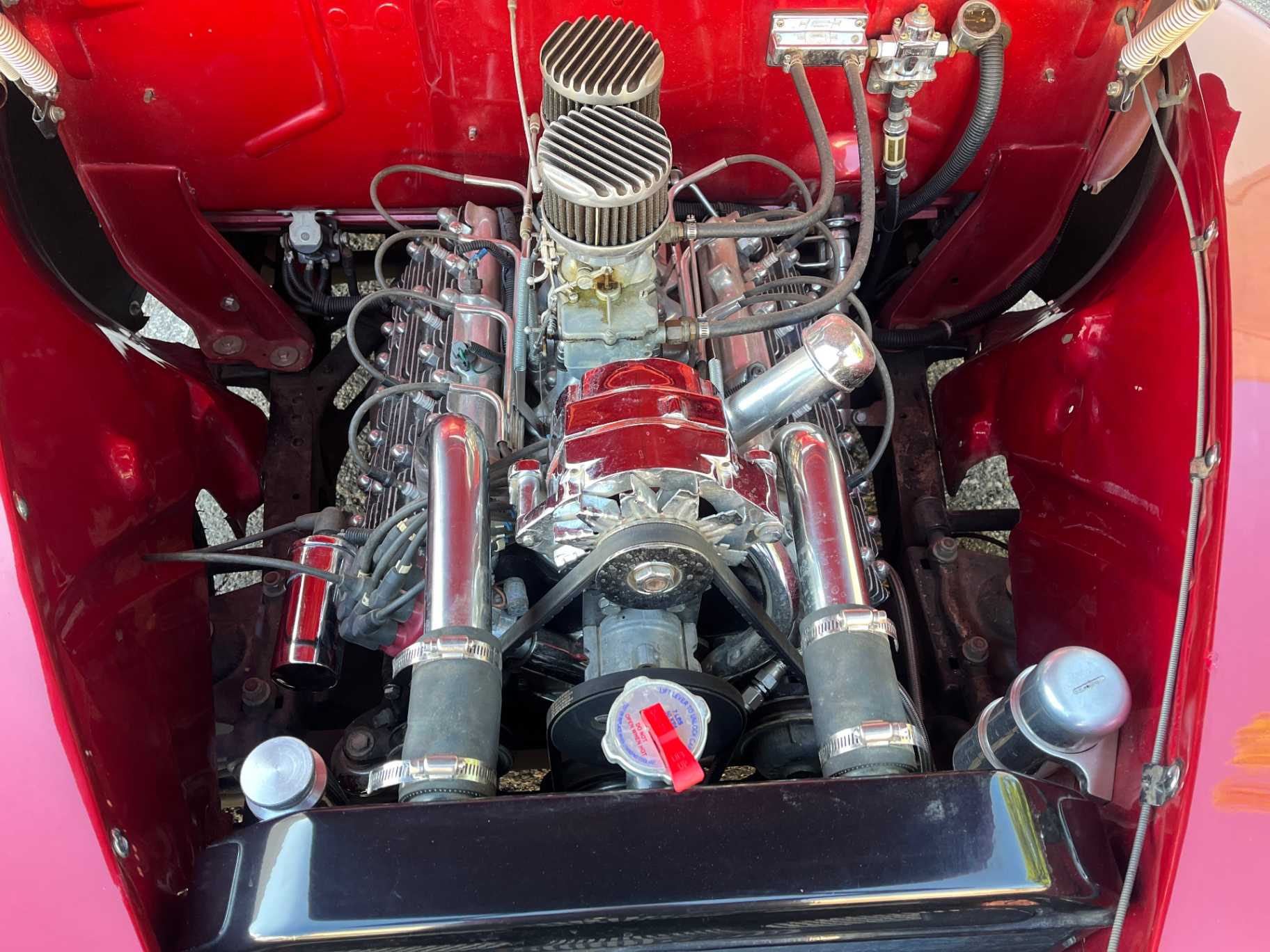 Ford Super Delux Image 23