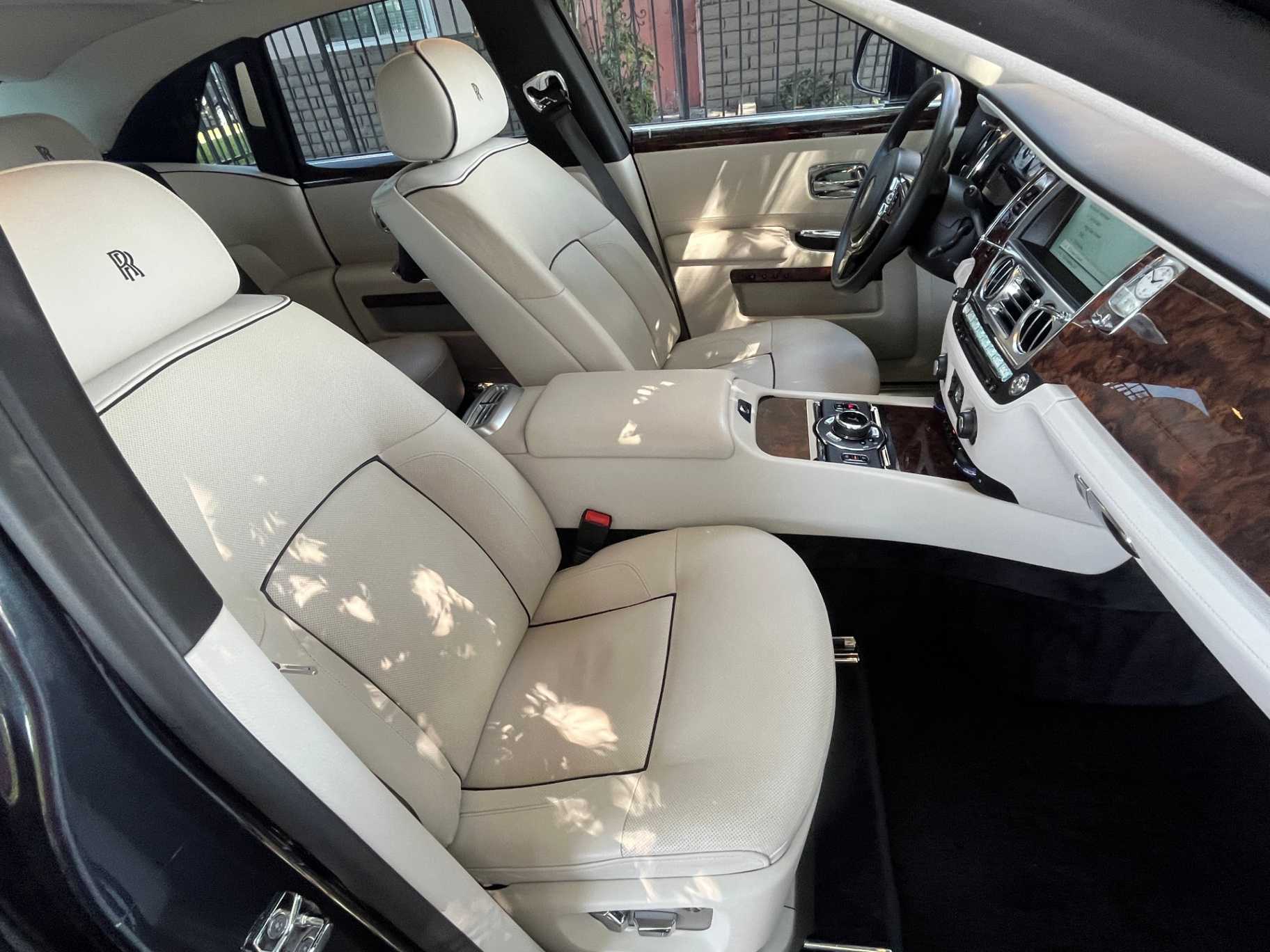 Rolls-Royce Ghost Image 47