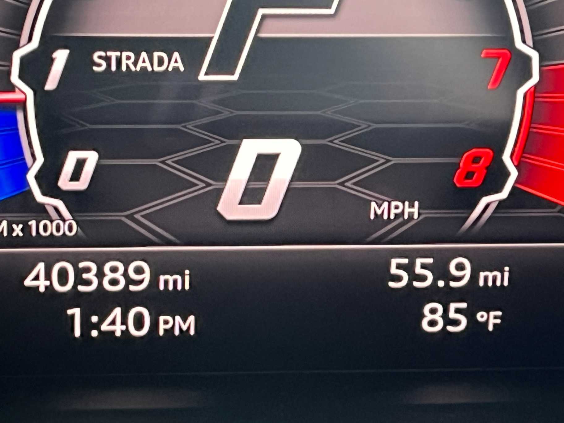 Lamborghini Urus Image 16