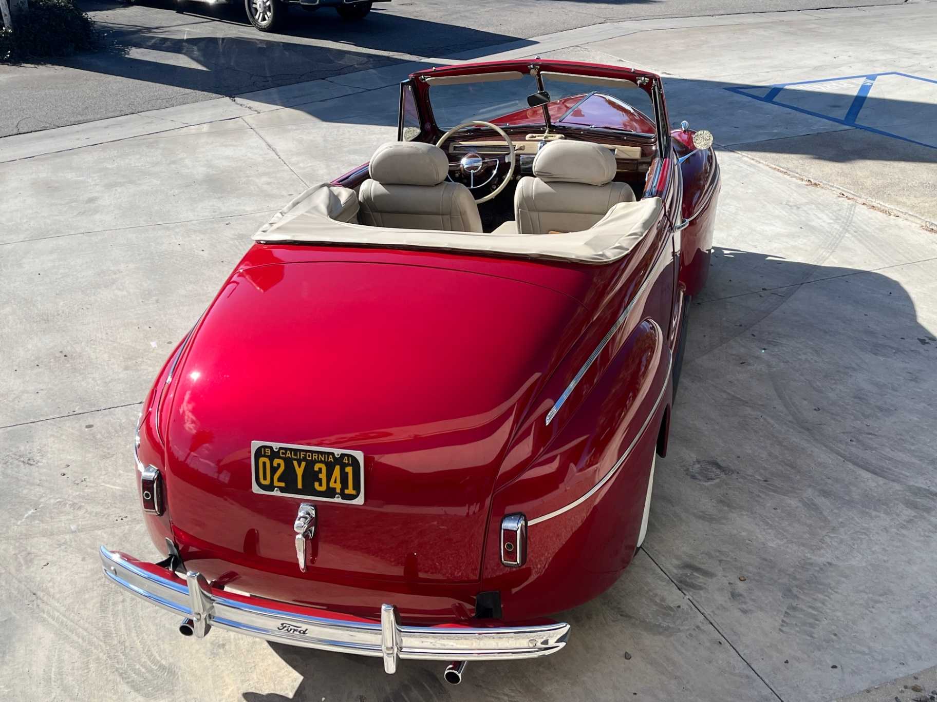 Ford Super Delux Image 4