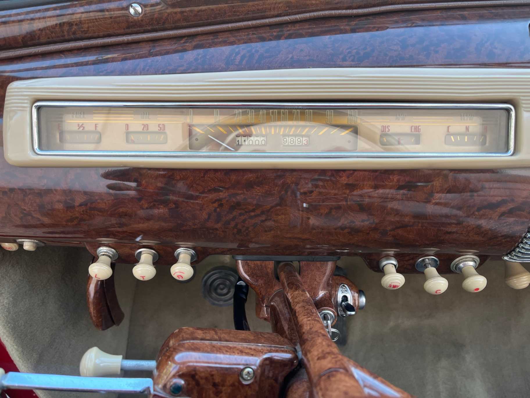 Ford Super Delux Image 36