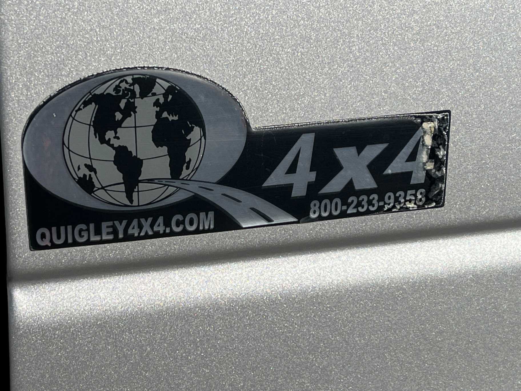 Ford E-Series Image 7