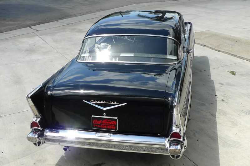Chevrolet 210 Image 21
