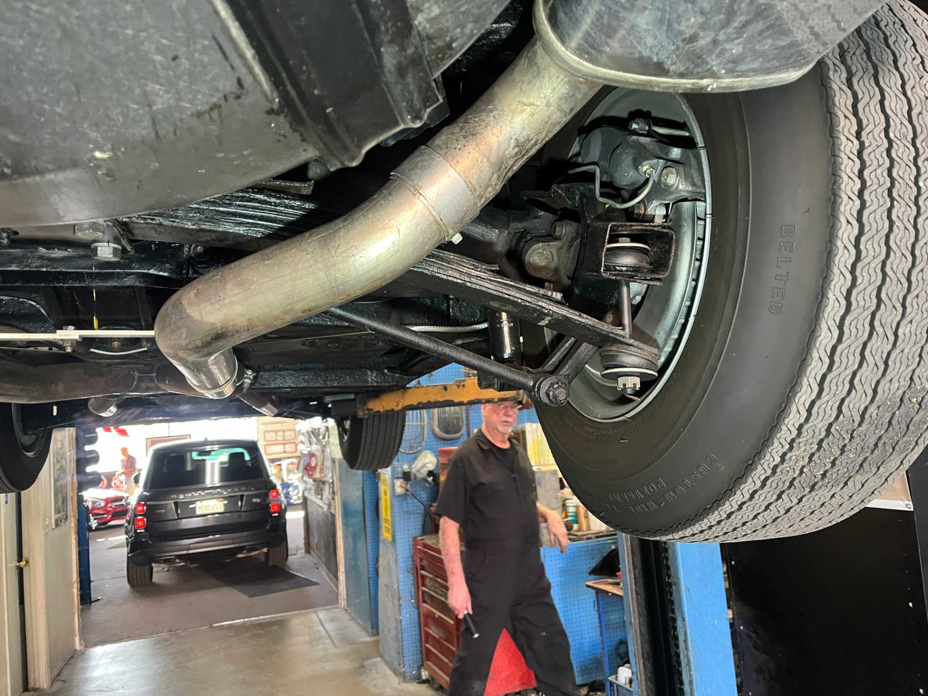 Chevrolet Corvette Image 47