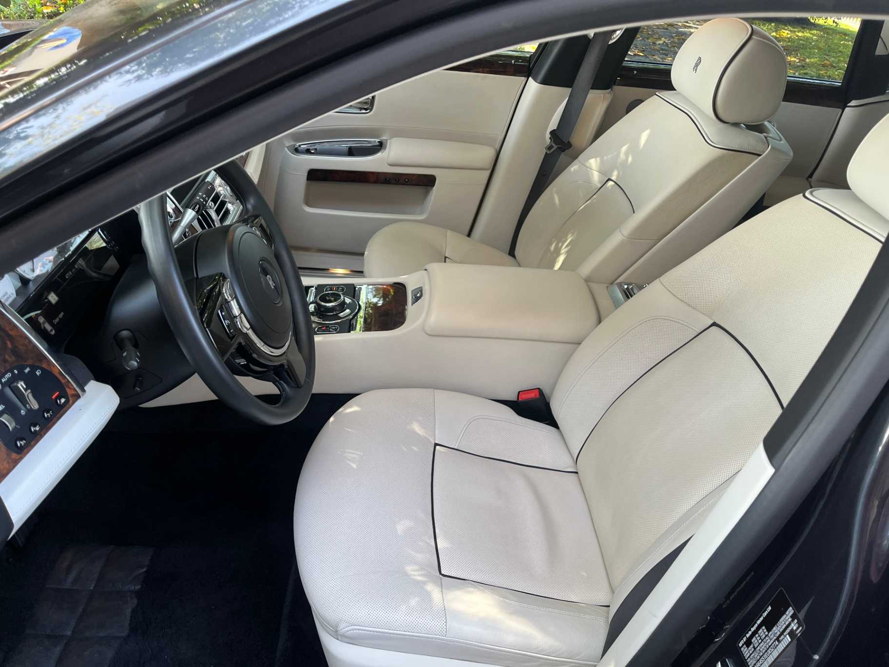 Rolls-Royce Ghost Image 34