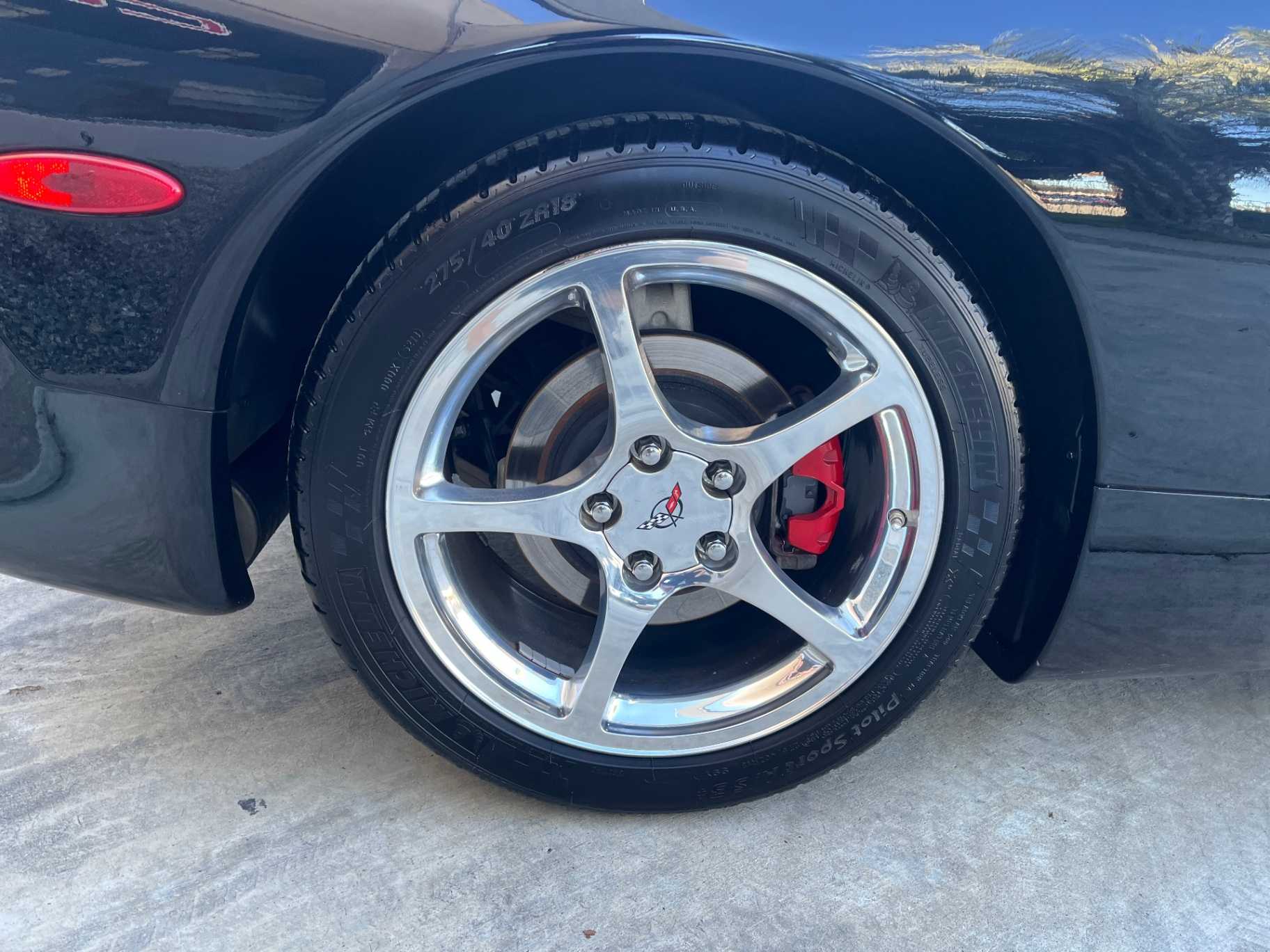 Chevrolet Corvette Image 35