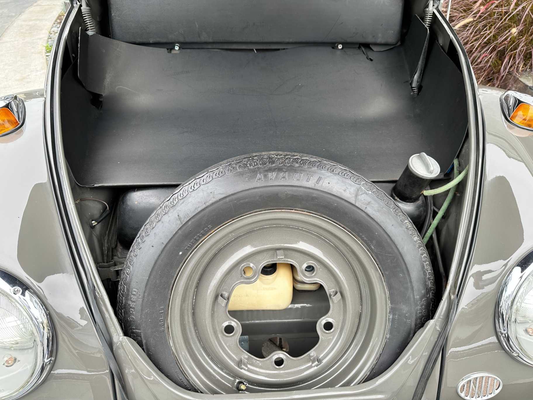 Volkswagen Beetle Image 37