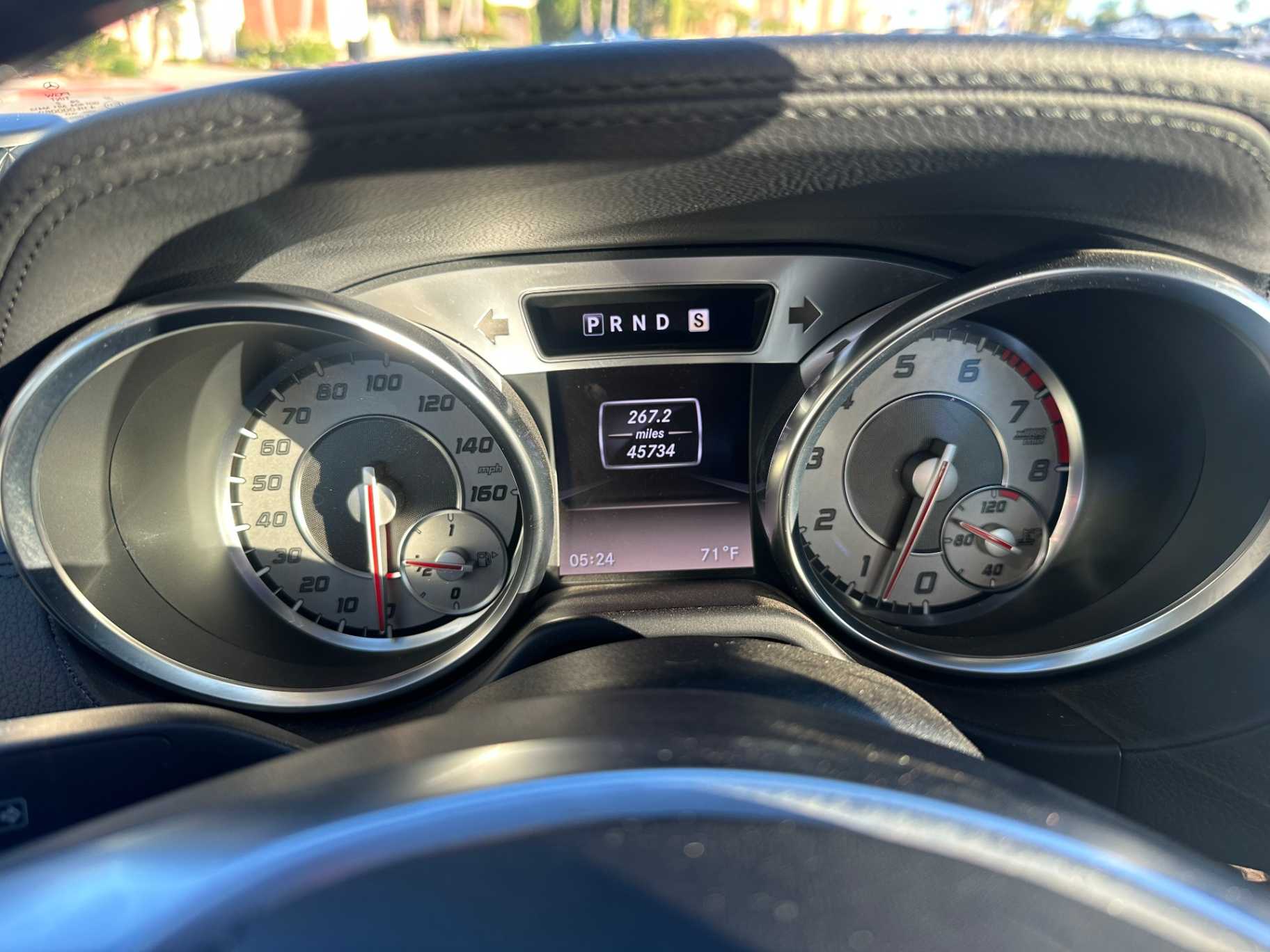 Mercedes-Benz SL-Class Image 43