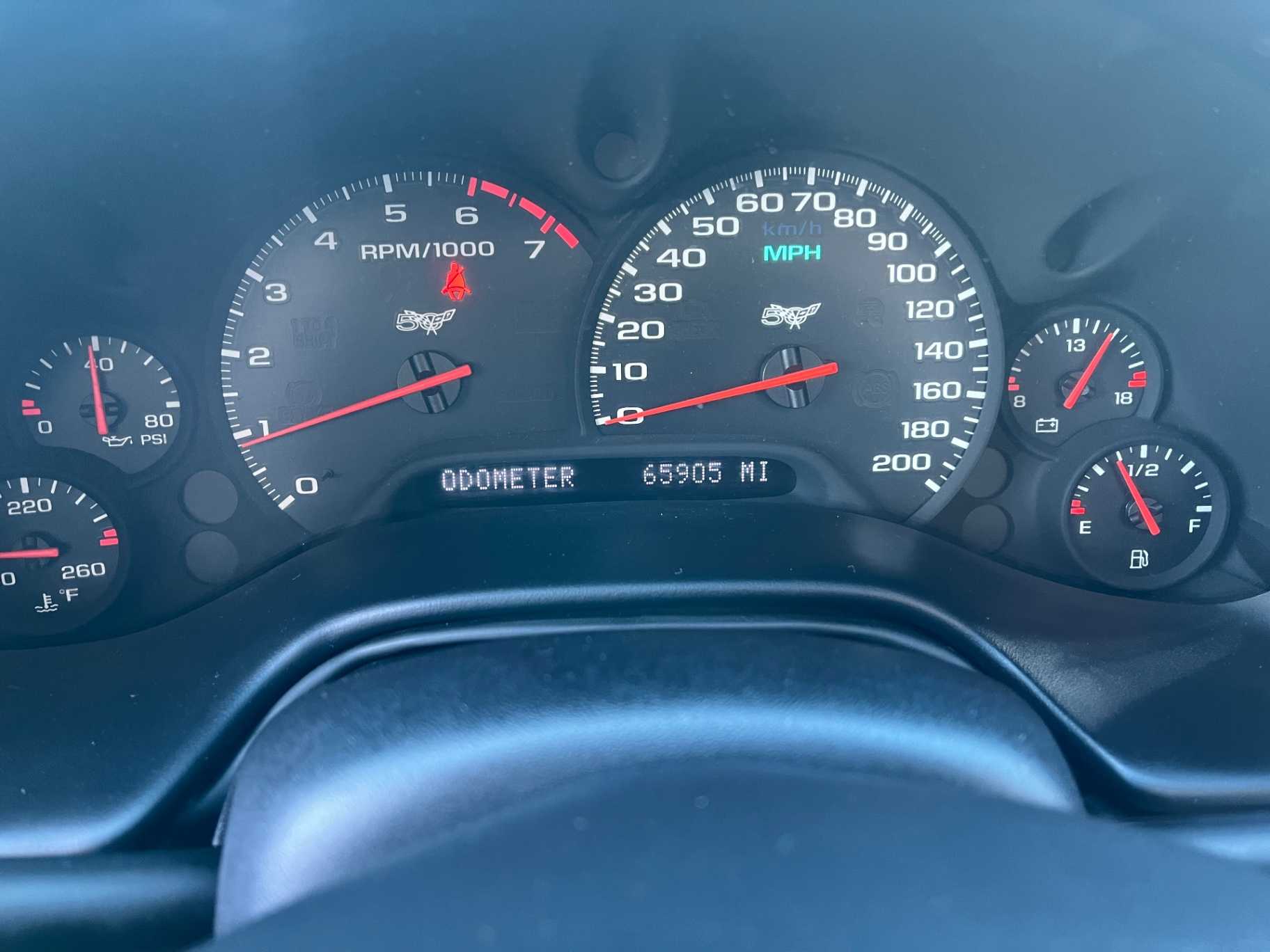 Chevrolet Corvette Image 33